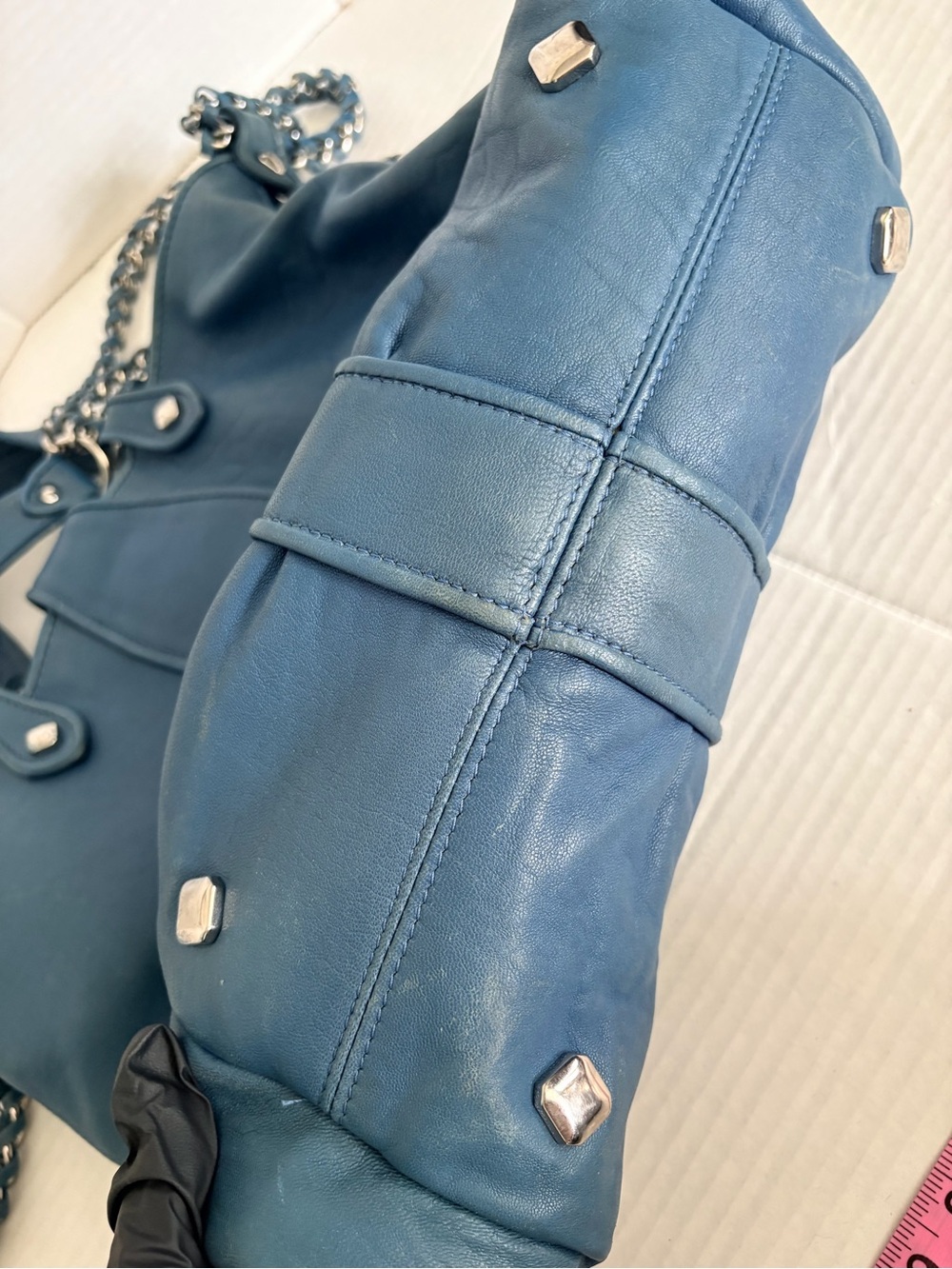 MCM Navy Blue Leather Shoulder Bag with Chain Straps - Picture 16 of 16